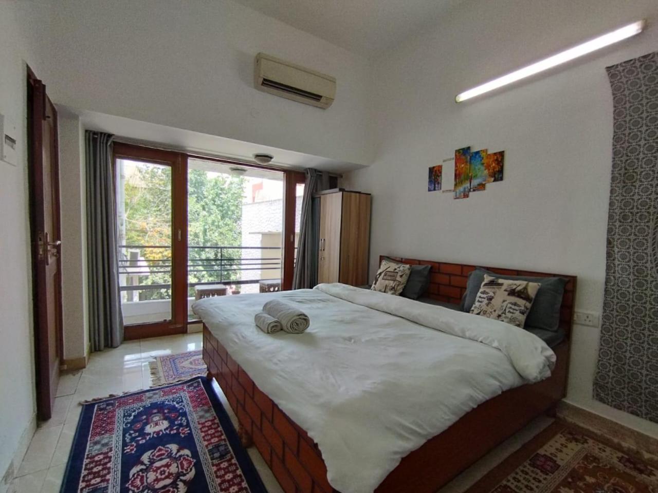 A Sleepy Fox Hostel New Delhi Exterior foto